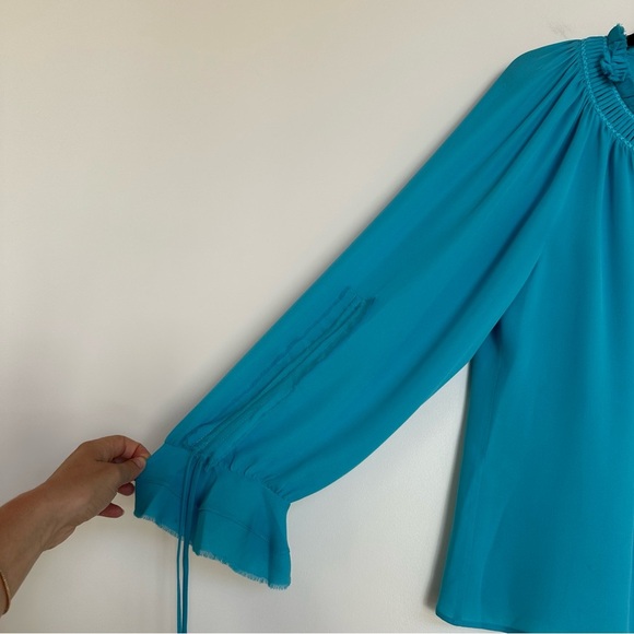 KOBI HALPERIN Silk Blouse Size Medium - Picture 2 of 9